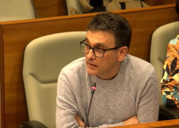 Compromís-Podem-EUPV denuncia casi 850.000 euros pagados sin contrato en el Auditori de Torrent