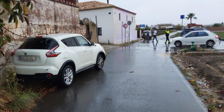 Nuevo accidente en la Huerta de Alboraya: un conductor en sentido contrario provoca un choque en 'Quatre Camins'