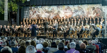 Tributo a la ‘Geperudeta’ con una emotiva 56ª edición de la Ronda a la Mare de Déu