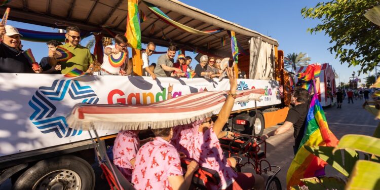 El Gandia Pride 2026 se corona como el «Orgullo del Mediterráneo» con una gran marcha y la gala Mr. Gay