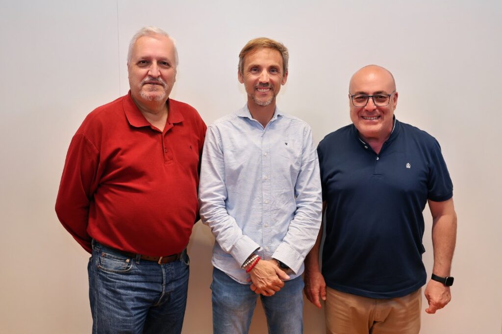 Santiago Ballester presenta la nueva Junta Directiva de Junta Central Fallera para el ejercicio 2026 2027 15 Mediana