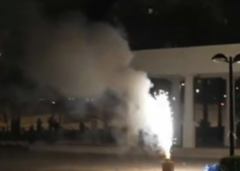 Expulsadas de España ocho personas por lanzar petardos ilegales contra asistentes durante las Fallas de Valencia 14 Expulsadas de España ocho personas por lanzar petardos ilegales contra asistentes durante las Fallas de Valencia