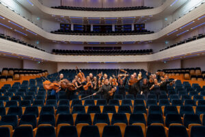 Cristina G&oacute;mez Godoy debuta en el Palau de la M&uacute;sica con la Festival Strings Lucerne