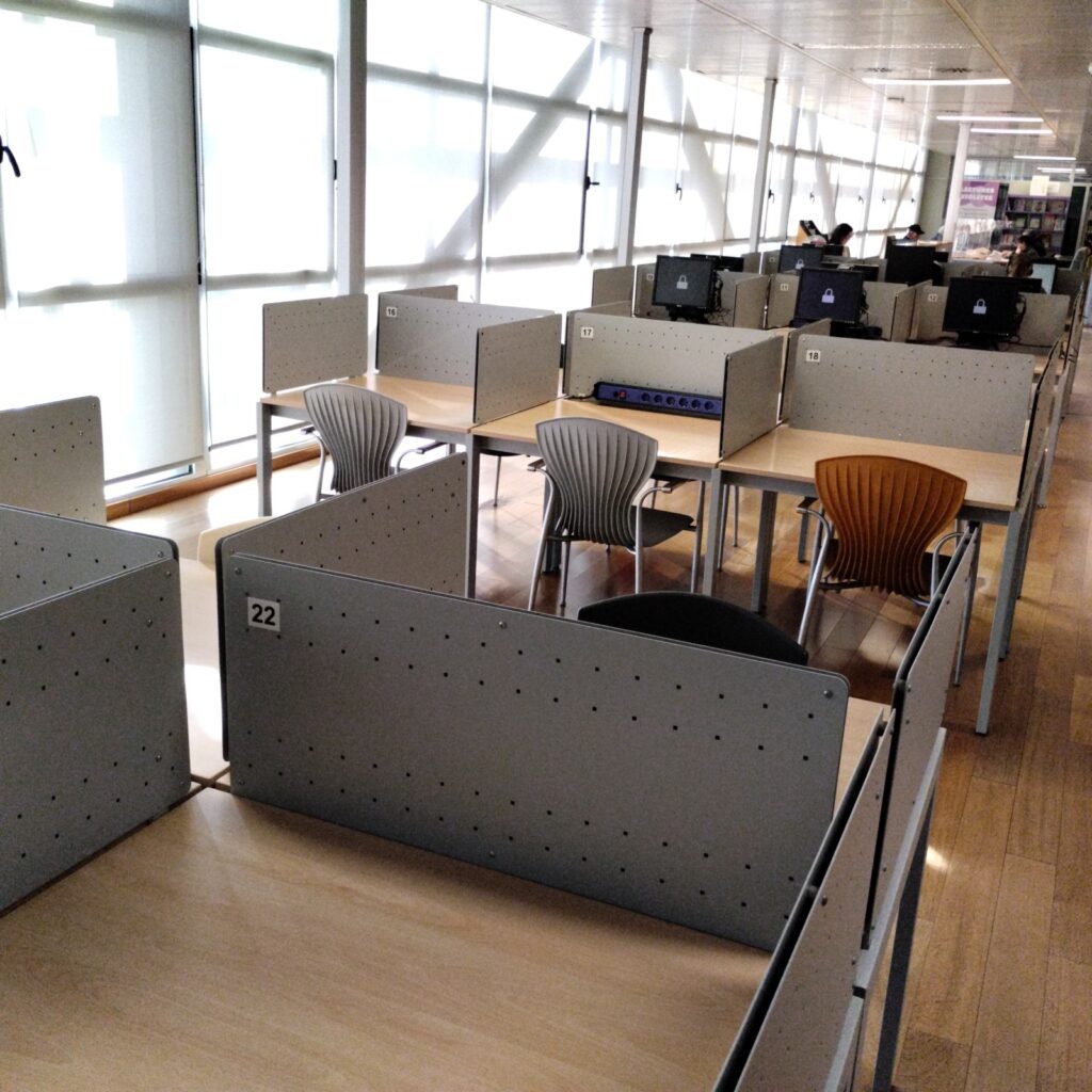Torrent amplia el horario de sus bibliotecas hasta las 3 de la madrugada por los examenes 1