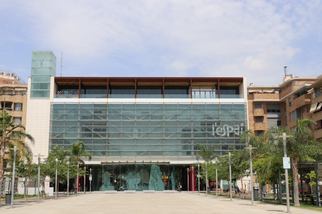 Torrent amplia el horario de sus bibliotecas hasta las 3 de la madrugada por los examenes 3