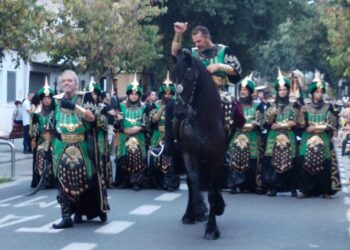 Hito histórico para el Marítimo en Valencia: La Generalitat declara sus Moros y Cristianos de Interés Turístico Local