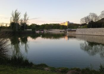 Abandono del Parque de Cabecera por la alcaldesa María José Catalá y Parques y Jardines