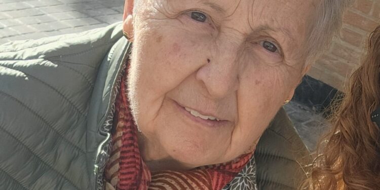 Urgente: Buscan a Amparo, una mujer con Alzheimer desaparecida en Valencia