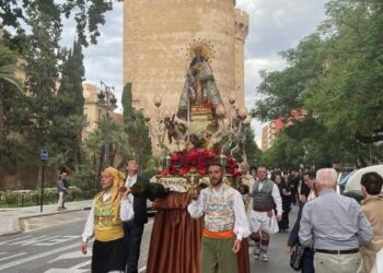 El Barrio de Quart se reencuentra con su historia y festeja a la Mare de Deu dels Desamparats 13 El Barrio de Quart se reencuentra con su historia y festeja a la Mare de Deu dels Desamparats