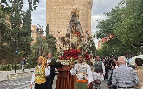 El Barrio de Quart se reencuentra con su historia y festeja a la Mare de Deu dels Desamparats 1 El Barrio de Quart se reencuentra con su historia y festeja a la Mare de Deu dels Desamparats