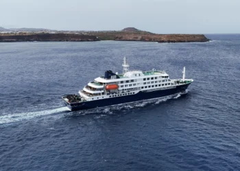 Ministerio de Sanidad de España asegura que ningún pasajero español del crucero con hantavirus rechaza la cuarentena