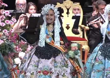 Leire Arellano ya es la Bellea del Foc Infantil 2026 de Alicante