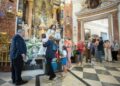 La Basílica de la Mare de Deu dels Desamparats celebra este miércoles su multitudinario Besamanos público 10 La Basílica de la Mare de Deu dels Desamparats celebra este miércoles su multitudinario Besamanos público