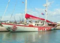El Open Arms hace escala en Sagunto antes de partir hacia Cuba con ayuda humanitaria