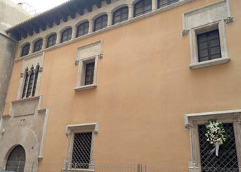 Valéncia culmina la protección patrimonial de la Casa Natalicia de Sant Vicent Ferrer y el Teatro Olympia