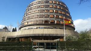 El Constitucional suspende parte de la reforma de la Ley Trans valenciana impulsada por PP y Vox