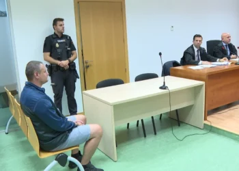 Condenado a quince años de prisión por intentar matar a su pareja incendiando la vivienda en Alicante 13 fbf0b1f4 4a93 4514 8acc 0d43106300e9 16 9 aspect ratio 1600w 0