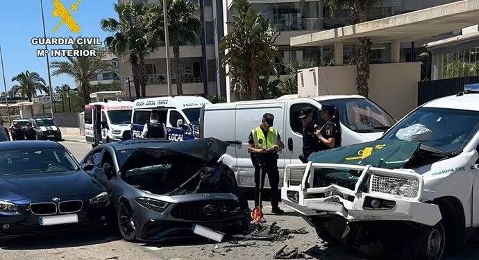 Dos detenidos tras una peligrosa persecución policial en Orihuela