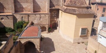 El Síndic de Greuges expone públicamente a la Conselleria de Cultura por incumplir la gratuidad en los monumentos (BIC) y calificar sus compromisos oficiales de "meros deseos"