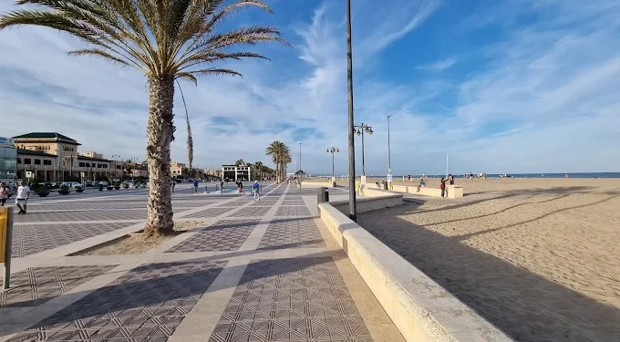 Valencia prepara la gran renovación del paseo marítimo tras la reforma de los chiringuitos