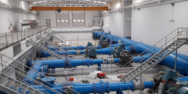 Valencia invertirá 4,3 millones para blindar el suministro de agua ante apagones y emergencias 1 0605 Sala bombament planta de la Presa