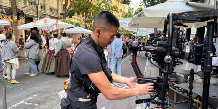 Valencia se convierte de nuevo en un gran plató con el rodaje de la última temporada de "Respira" 1 Valencia se convierte de nuevo en un gran plató con el rodaje de la última temporada de «Respira»