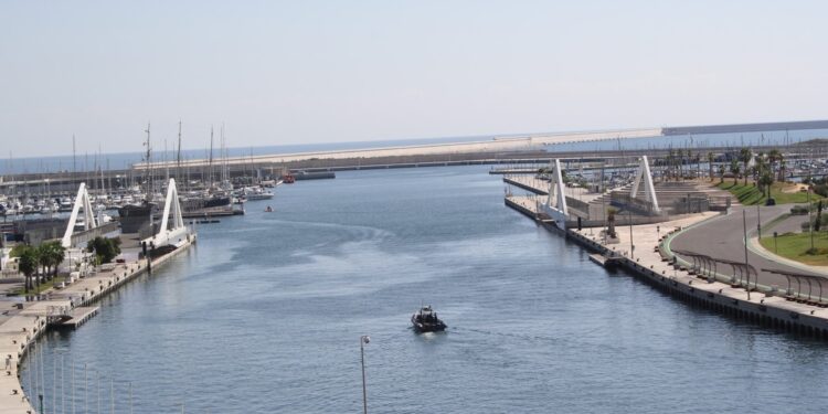0625 Port ©Consuelo Chambo