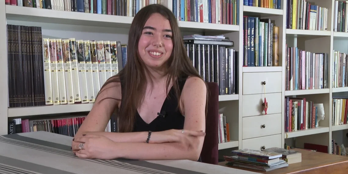 Amaia Ochoa logra el 14 sobre 14 en la PAU y firma uno de los mejores expedientes de la historia académica valenciana 1 Amaia Ochoa logra el 14 sobre 14 en la PAU y firma uno de los mejores expedientes de la historia académica valenciana