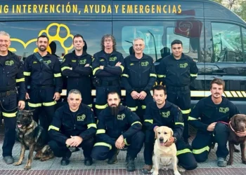 Equipos valencianos de rescate viajan a Venezuela para buscar supervivientes tras los devastadores terremotos