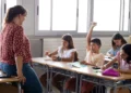 Educación mueve ficha: llegan más de 2.000 nuevas oportunidades para trabajar como profesor