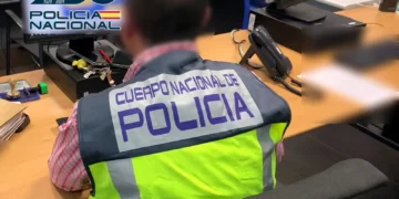 Detenido en Paterna un socio de una empresa fotovoltaica acusado de estafar más de 7.500 euros a varios clientes
