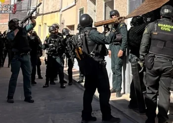 Detenido en Callosa de Segura un hombre acusado de provocar un incendio y amenazar a vecinos con un arma y perros de ataque 17 8877fff6 2e1f 48d1 bfa3 cec68d5ecc49 16 9 aspect ratio 1600w 0