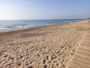 ACCESO AL BANO PLAYA AMPLARIES
