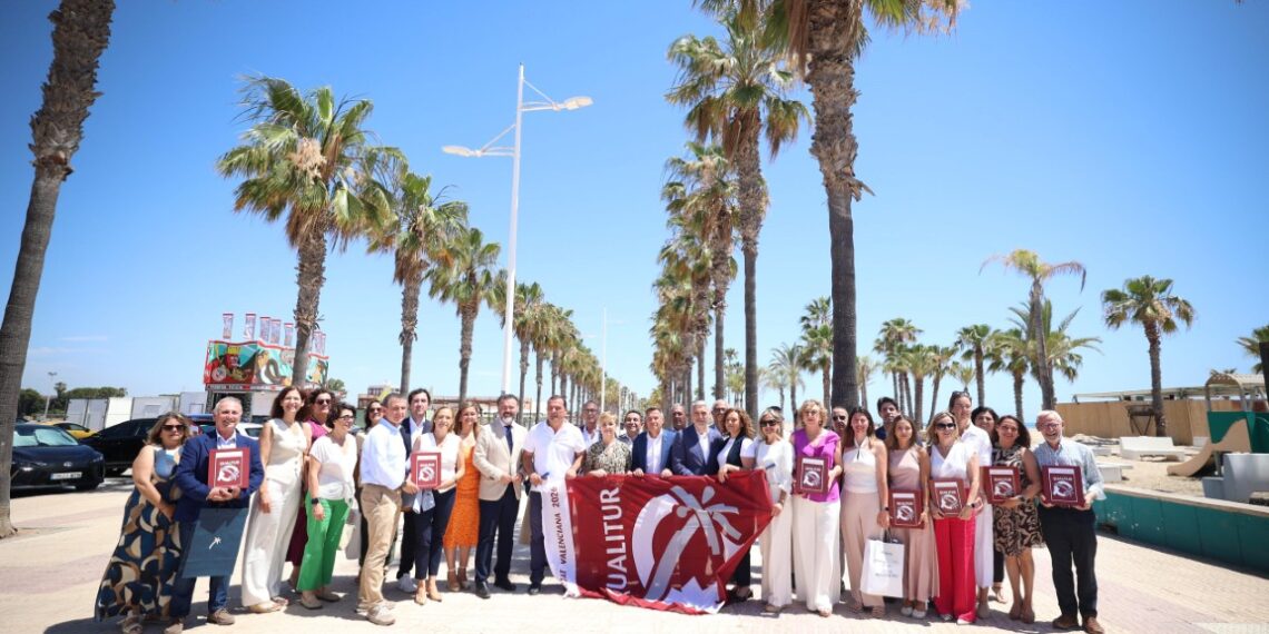 206 playas y calas de la Comunitat Valenciana reciben la Bandera Qualitur 2026 por su excelencia turística