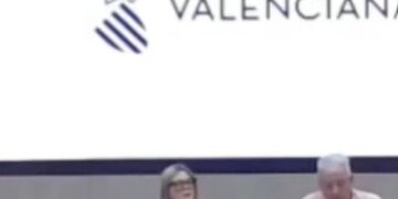Lo Rat Penat demana a la Conselleria d’Educació que es puguen estudiar a tots els autors valencians