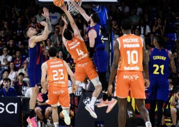 El Valencia Basket, a un paso de la gloria: À Punt se vuelca con el partido que puede valer una Liga