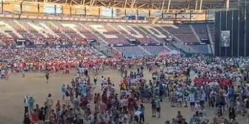 Arranque de los Gay Games: un Estadi Ciutat de Valéncia al 25% presencia una apertura caótica