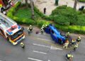 Aparatoso accidente: un coche vuelca en la Gran Vía Marqués del Turia de Valencia