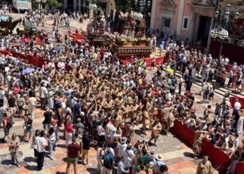 La tradicional Poalà refresca el intenso calor en la 671 edición de la Festa Grossa del Corpus de Valencia 14 La tradicional Poalà refresca el intenso calor en la 671 edición de la Festa Grossa del Corpus de Valencia