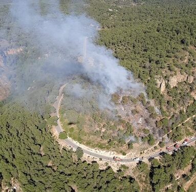 Declarado oficialmente estabilizado el incendio de Serra y reabierto el Puerto de Sagunto