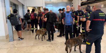 España duplica su esfuerzo en Venezuela: parte un segundo contingente con especialistas en rescate urbano y rescate canino