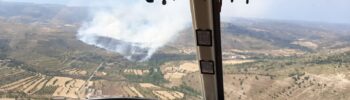 El incendio forestal de Forcall corta completamente la C-14 a la circulación
