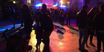 Valencia se vuelve a encender: Más de un centenar de verbenas duplican la fiesta de San Juan este sábado