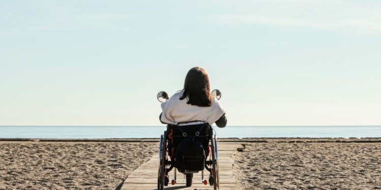 La Generalitat destina 14 millones de euros a ayudas para vacaciones de personas con discapacidad