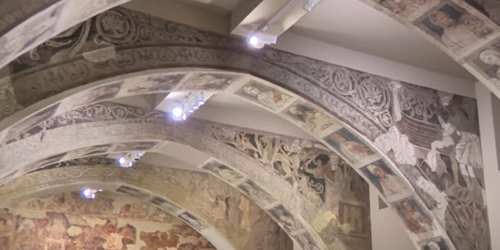 Estrasburgo cierra la puerta al recurso contra el traslado de las pinturas de Sijena 2 Murales Sijena MNAC 2 1140x570 1