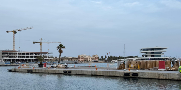 Marina Port Valencia inicia su transformación: una «cinta verde» reconectará la ciudad con el mar