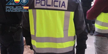 Desmantelada una banda juvenil que asaltaba a ancianos y menores en patinete por las calles de Valencia