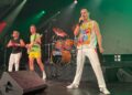 El espíritu de Queen llena por completo el Auditorio Roig Arena