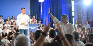 El PP exhibe músculo en Sueca ante Feijóo y sitúa a Valéncia como "el motor" del cambio en España