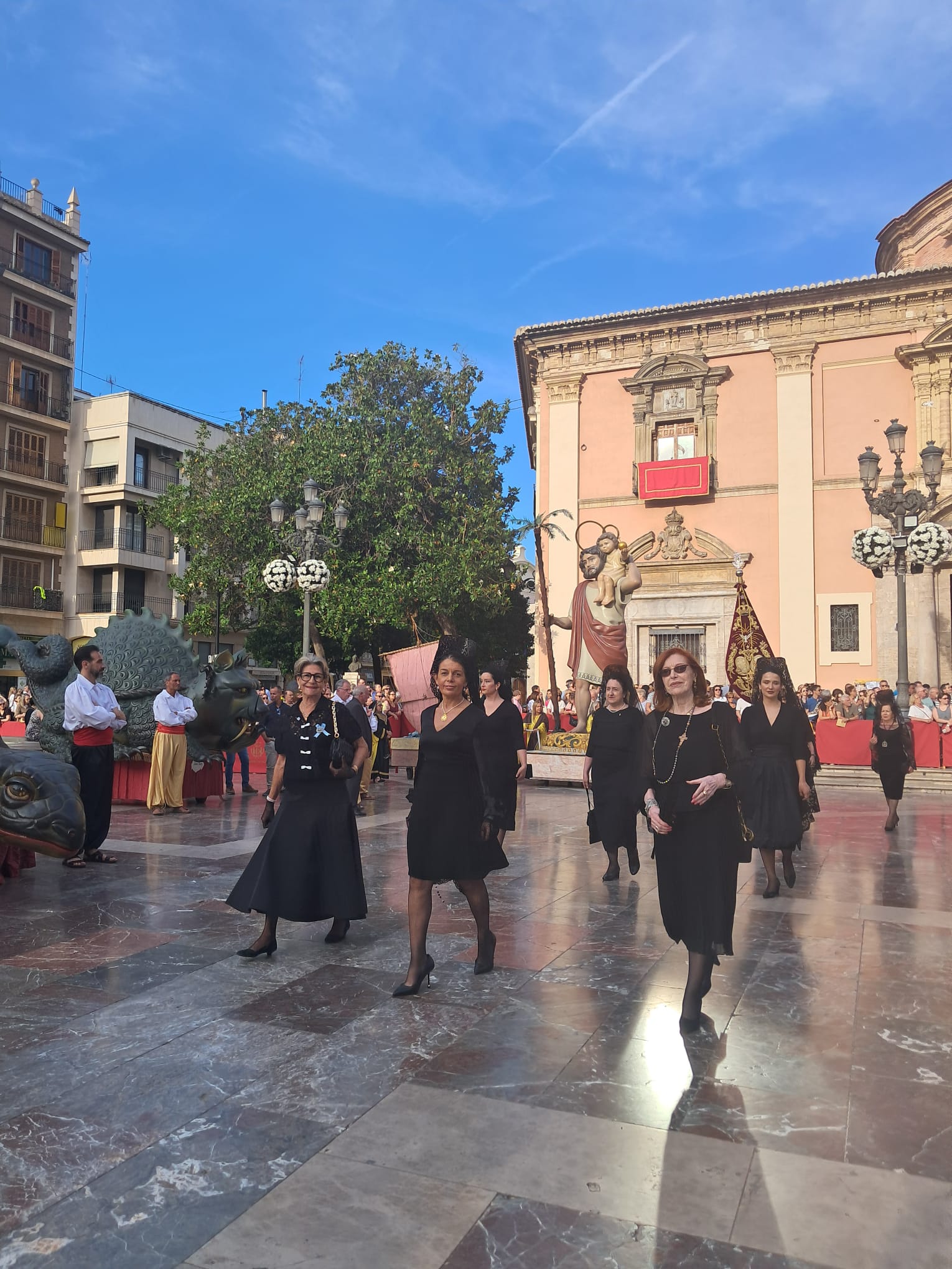 El Corpus de Valéncia desafía al calor y a las reivindicaciones sociales en una procesión de gran riqueza bíblica 22 WhatsApp Image 2026 06 08 at 21.45.464